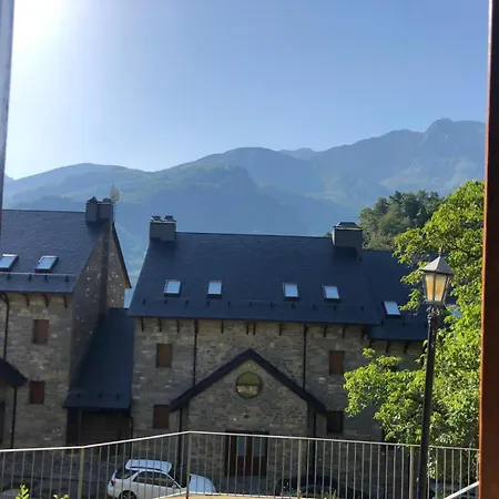 Refugio Tramacastilla - Wow Rural Apartament Tramacastilla de Tena